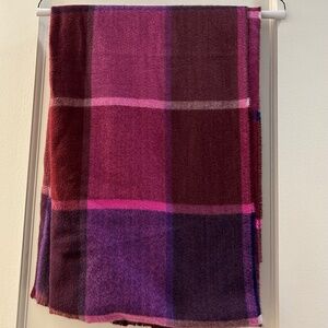 Banana Republic Pink and Purple Lightweight Blanket Scarf